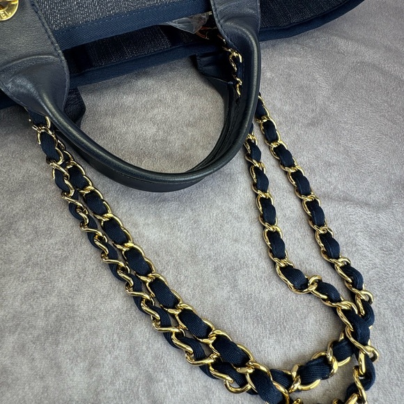 Chanel Denim Deauville Large Denim Tote Bag - Picture 9 of 16